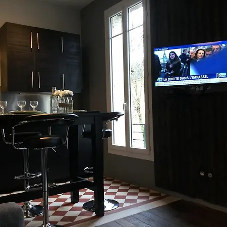 Lägenhet Champs Bouillant